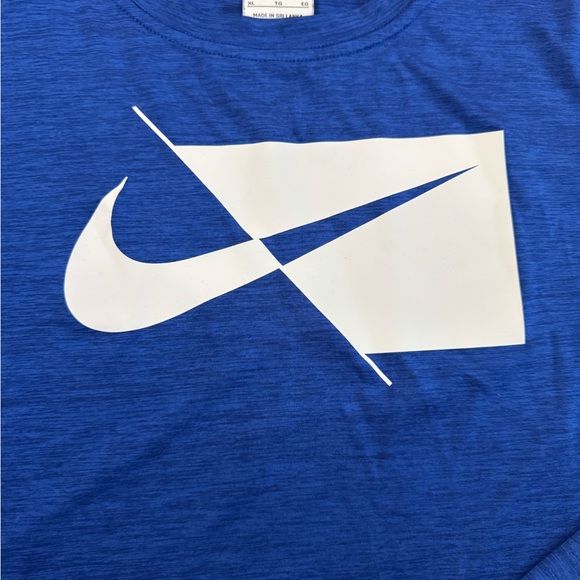 Nike Dri-Fit Long Sleeve Top - Picture 3 of 5